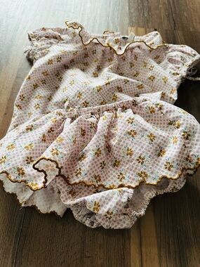 Bebe Organic darling floral and polka dot multi colored set.